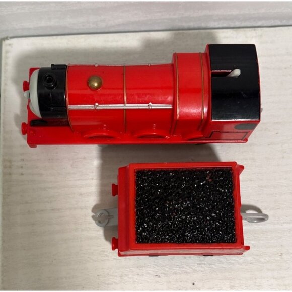 Thomas & Friends James The Red Train Engine & Coal Tender Set 2013 Gullane - Picture 7 of 13